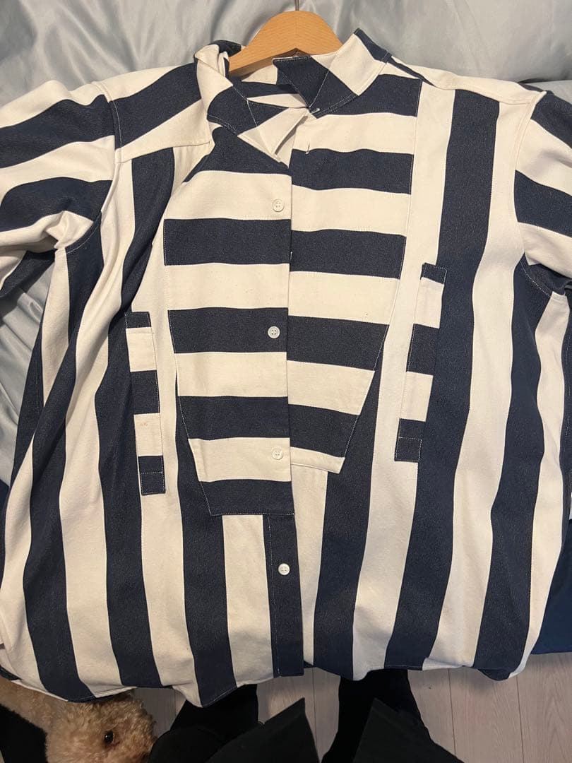 ロエベ厚手シャツ