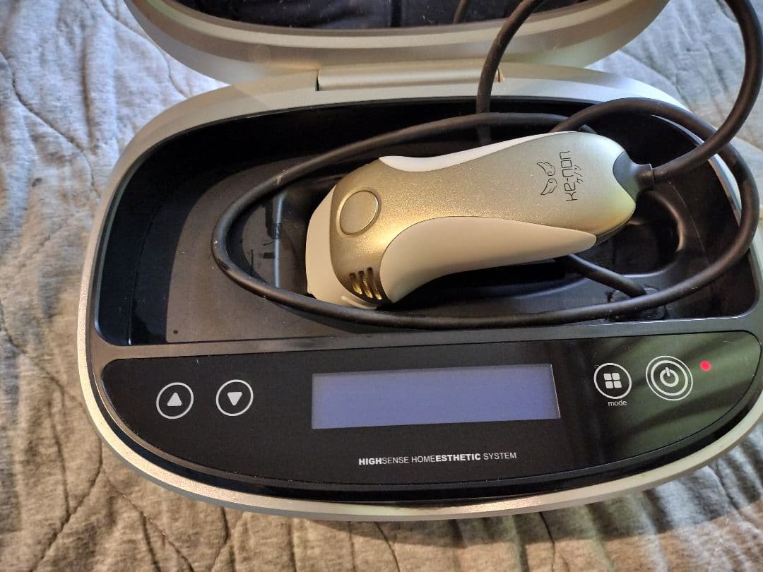 モ*！様 【未使用級ver.8.5】ケノン NIPL-2080 脱毛器 ゴールド