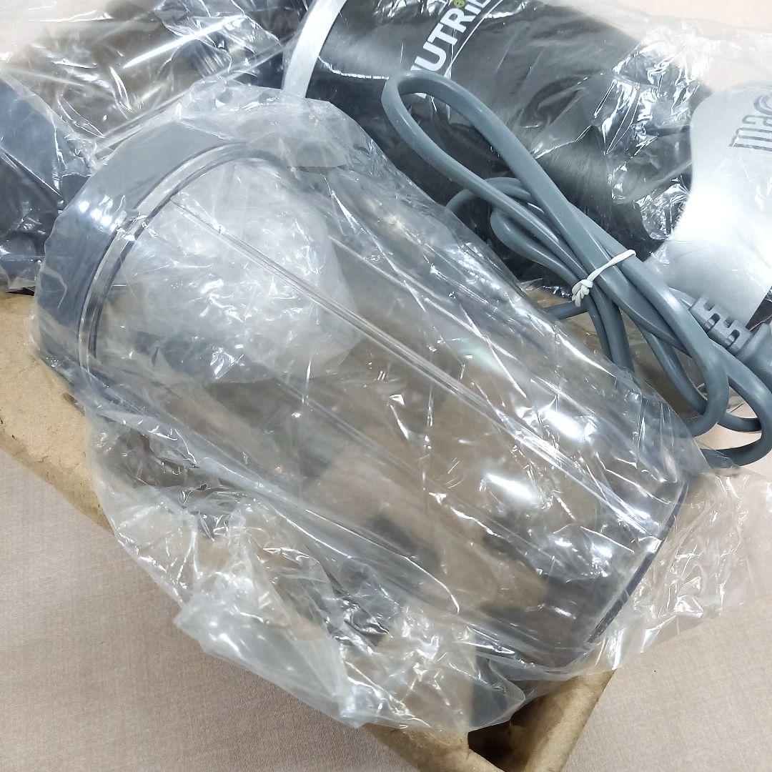 未使用◎NUTRIBULLET magic bullet 900 NB201