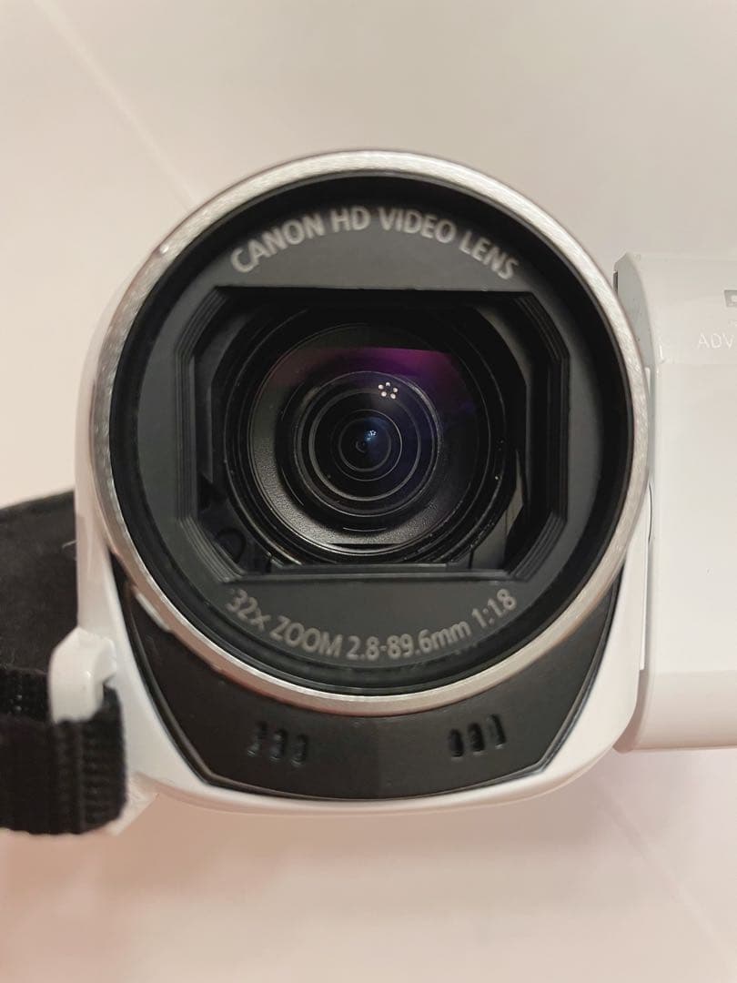 Canon デジタルビデオカメラ ホワイトIVISHFR42WH
