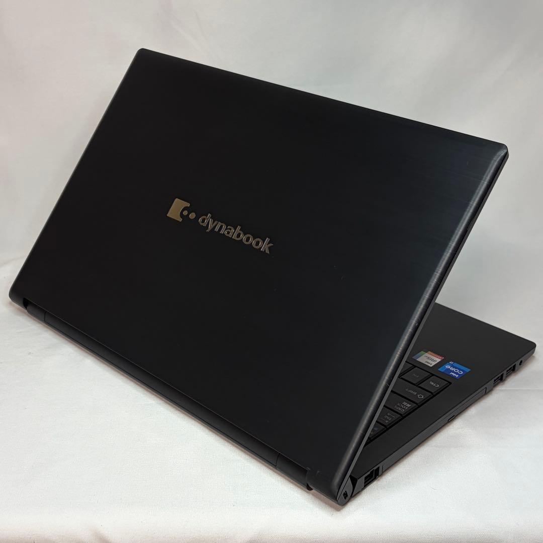 美品 dynabook B65 第11世代 i7 15.6型 フルHD オフィス