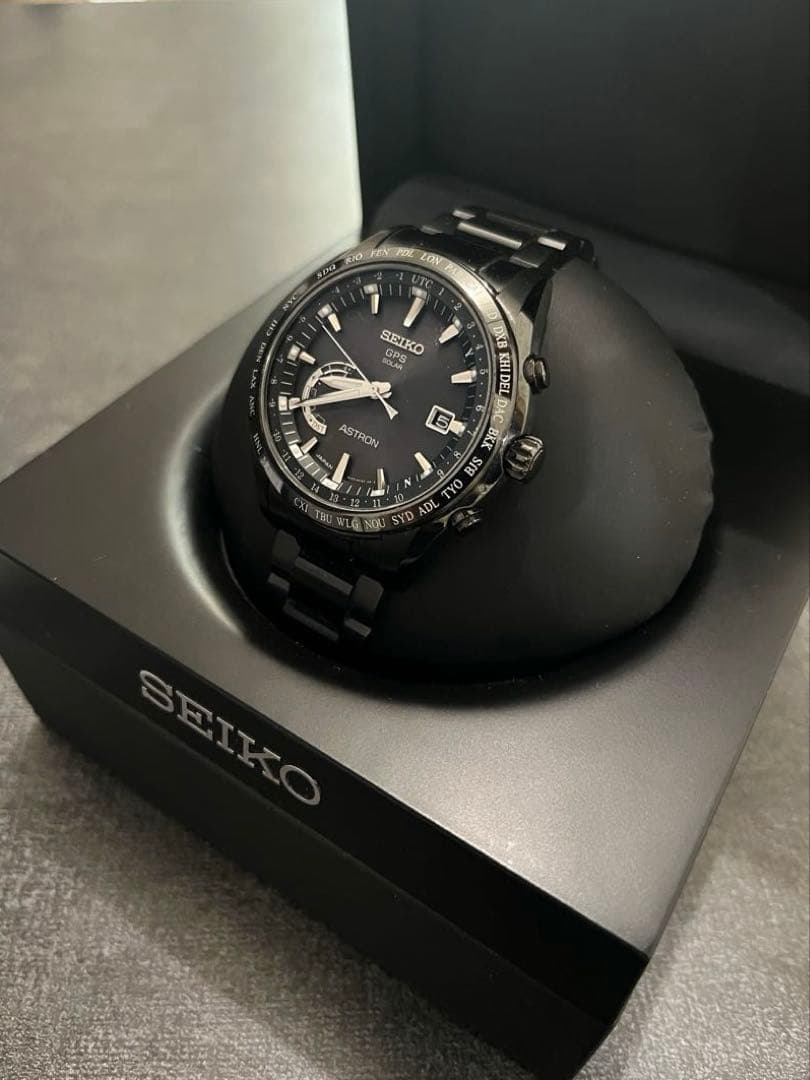 k*a様 腕時計 SEIKO ASTRON ブラック