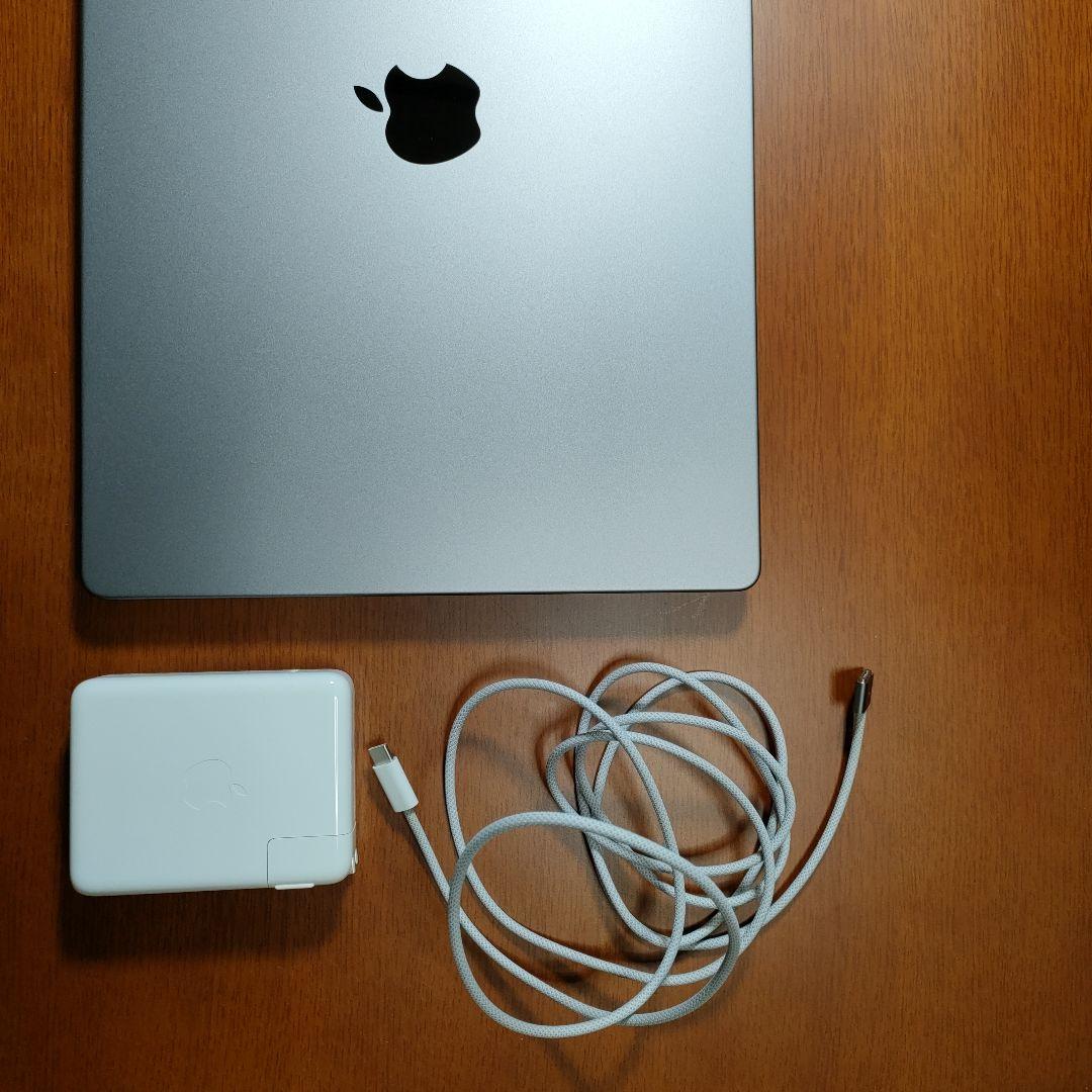 16インチMacBook Pro 12コアCPU 19コアGPU M2 Pro