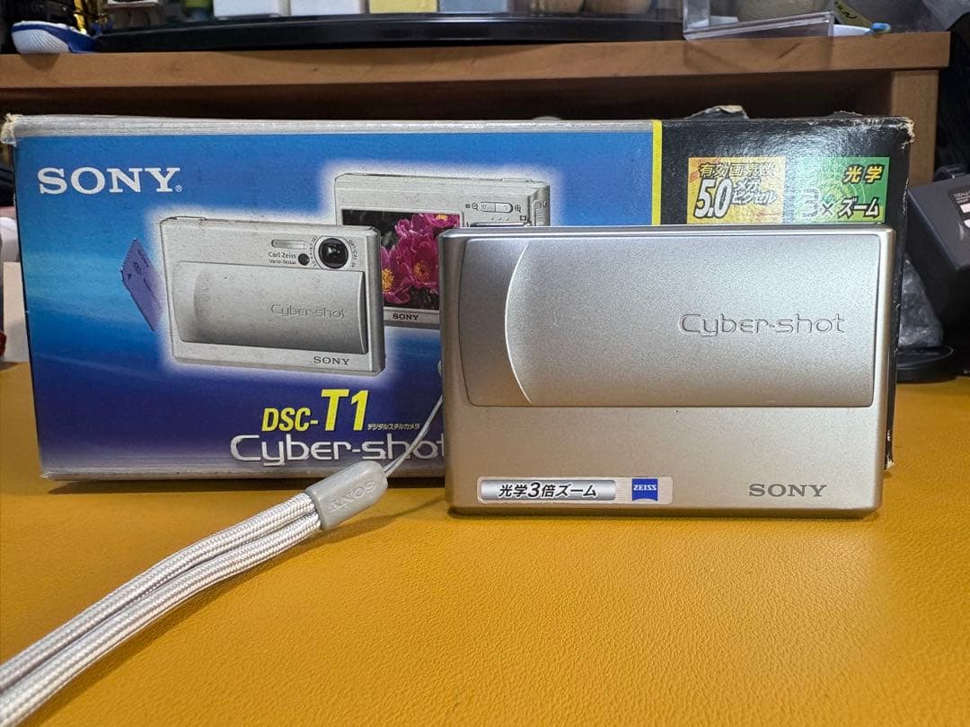 SONY Cyber-shot DSC-T1 デジカメ作例あり美品　元箱充電器