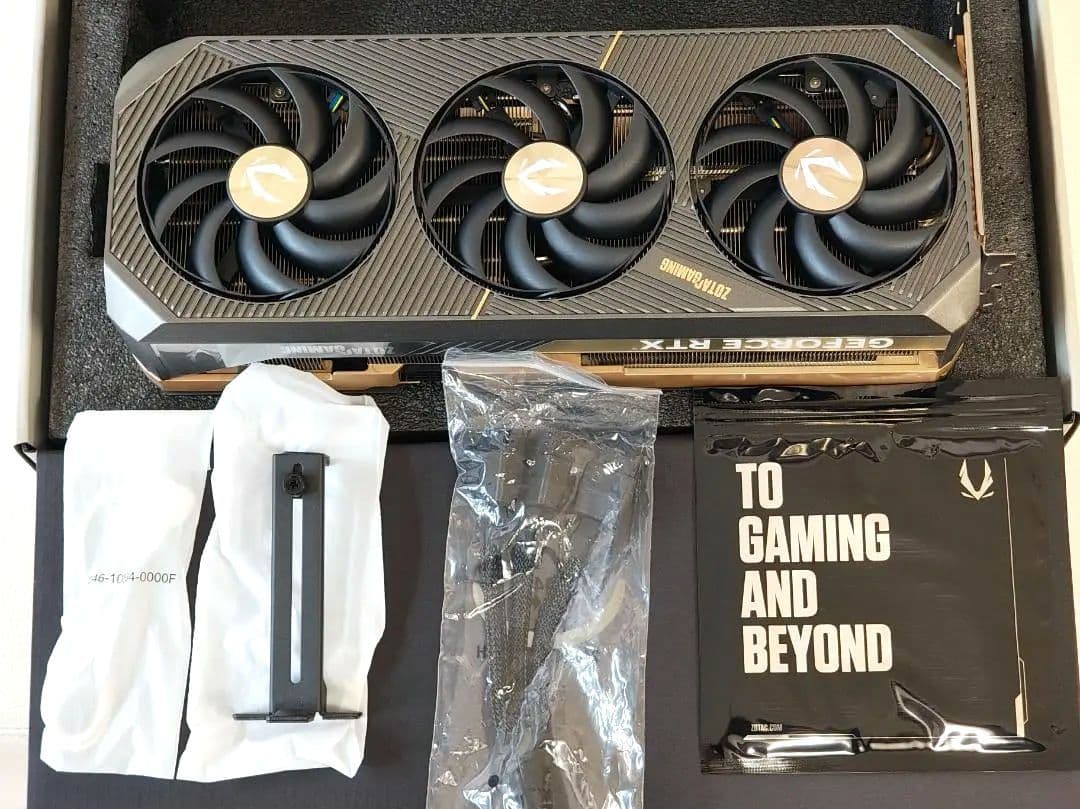ほぼ新品 geforce RTX 5080 ZOTAC SOLID OC 16G