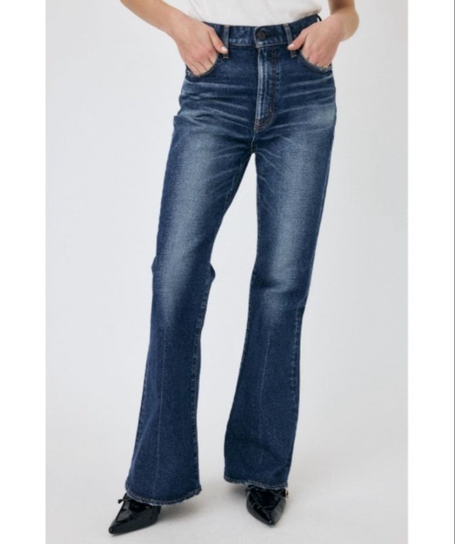 タイムセール中‼️【moussy】MVS D/BLU FLARE 26inch