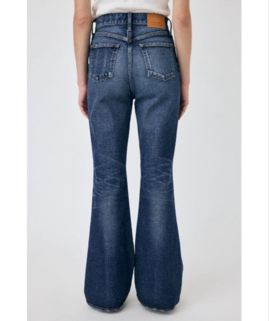 タイムセール中‼️【moussy】MVS D/BLU FLARE 26inch