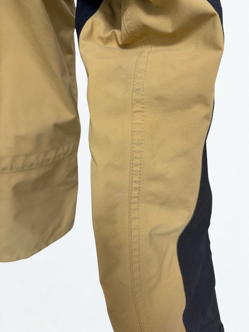 THE NORTH FACEマウンテンライトジャケット ブラック×イエロー L