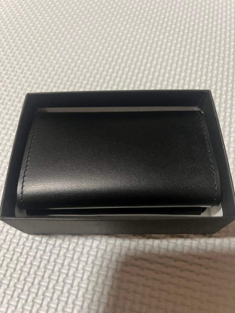 abrAsus 小さい財布 ブッテーロレザーエディション ブラック