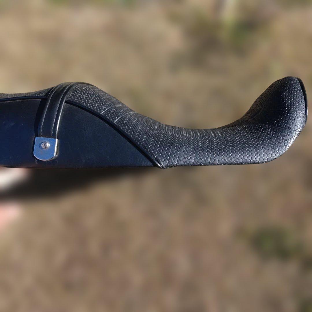 zrx400純正シート