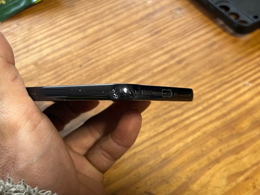 Galaxy S22 256GB SC-51C ドコモ版（SIMフリー）