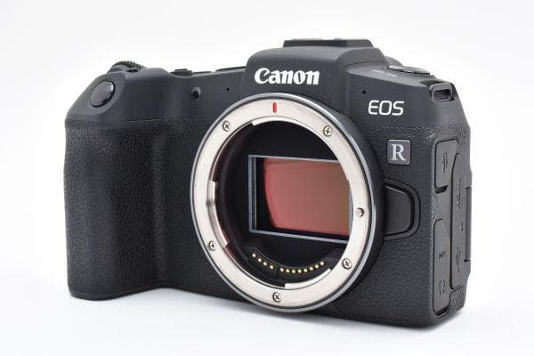 【美品】キャノン Canon EOS RP ボディ ミラーレスカメラ