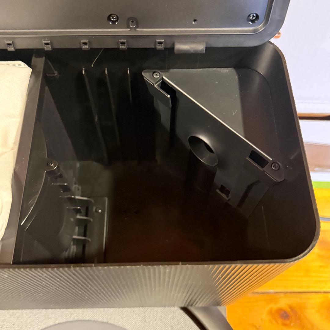 初期不良保証 清掃済 使用少ない ルンバ i5+ 自動ゴミ収集 i555860