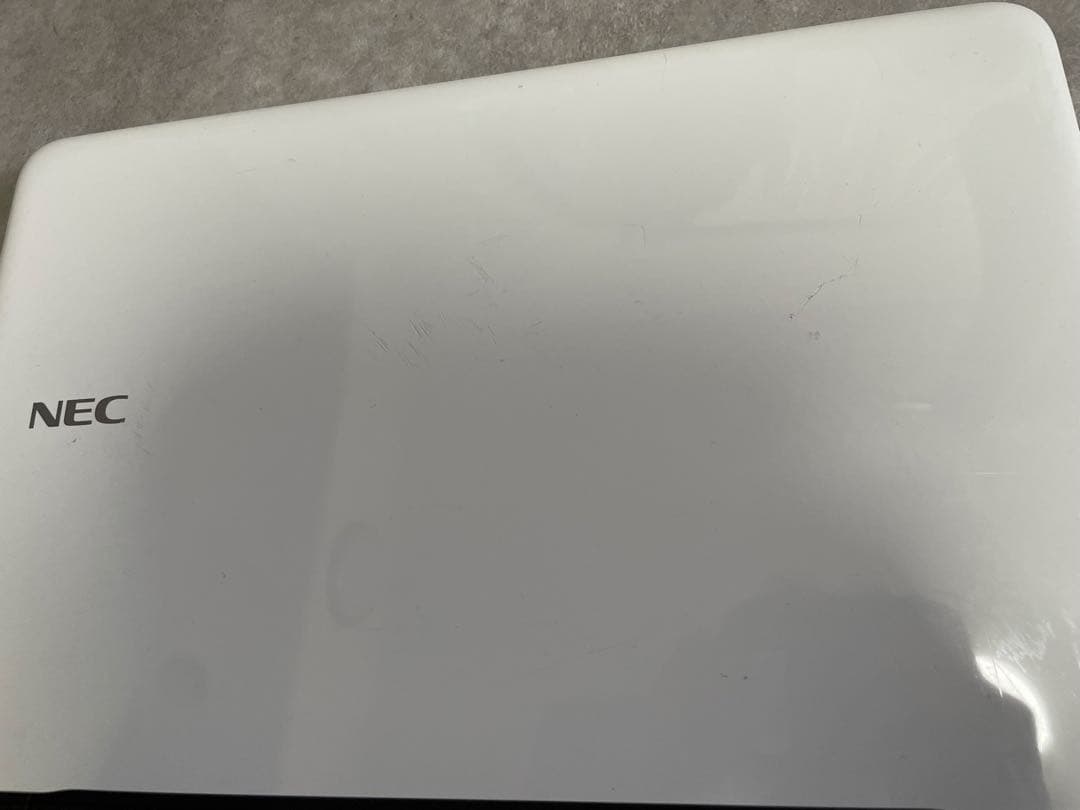 NEC ノートパソコン　15.6インチ 爆速　 lavie