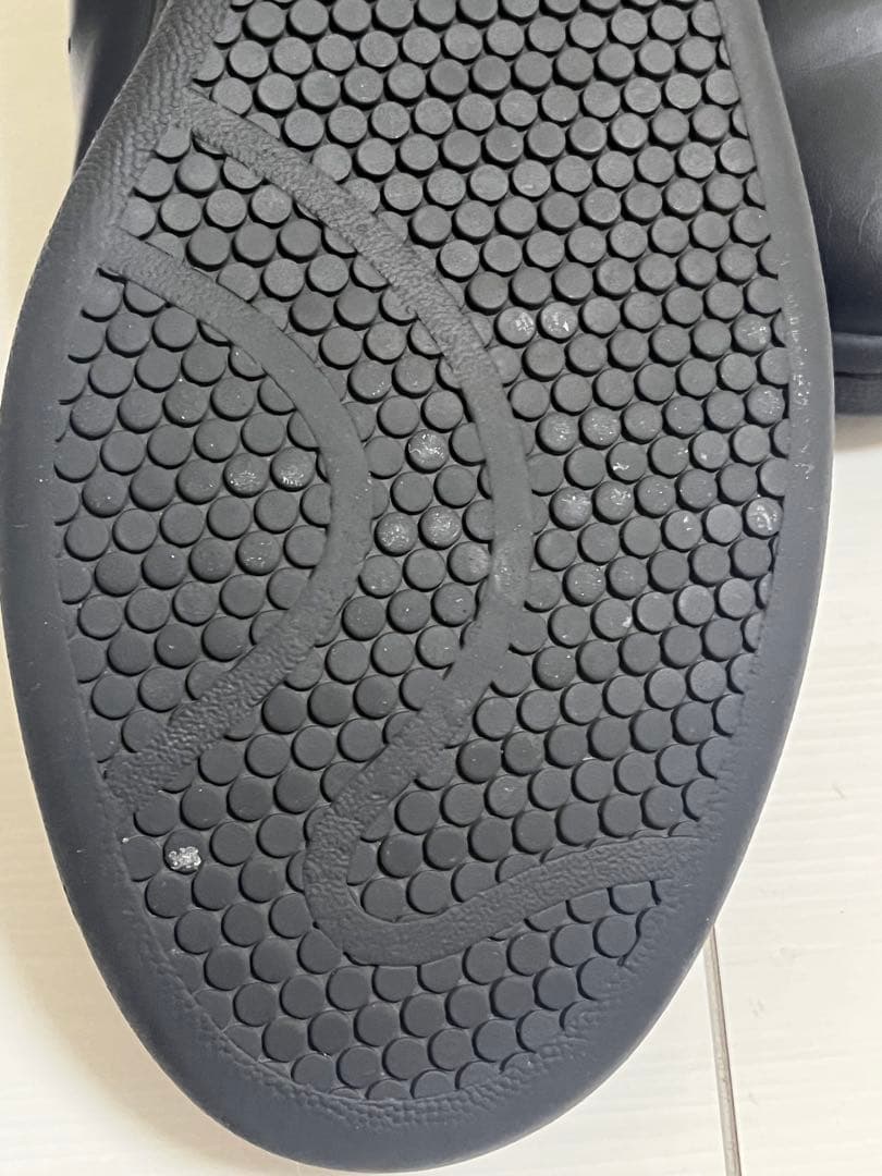 Stan Smith ブラックレザー スニーカー