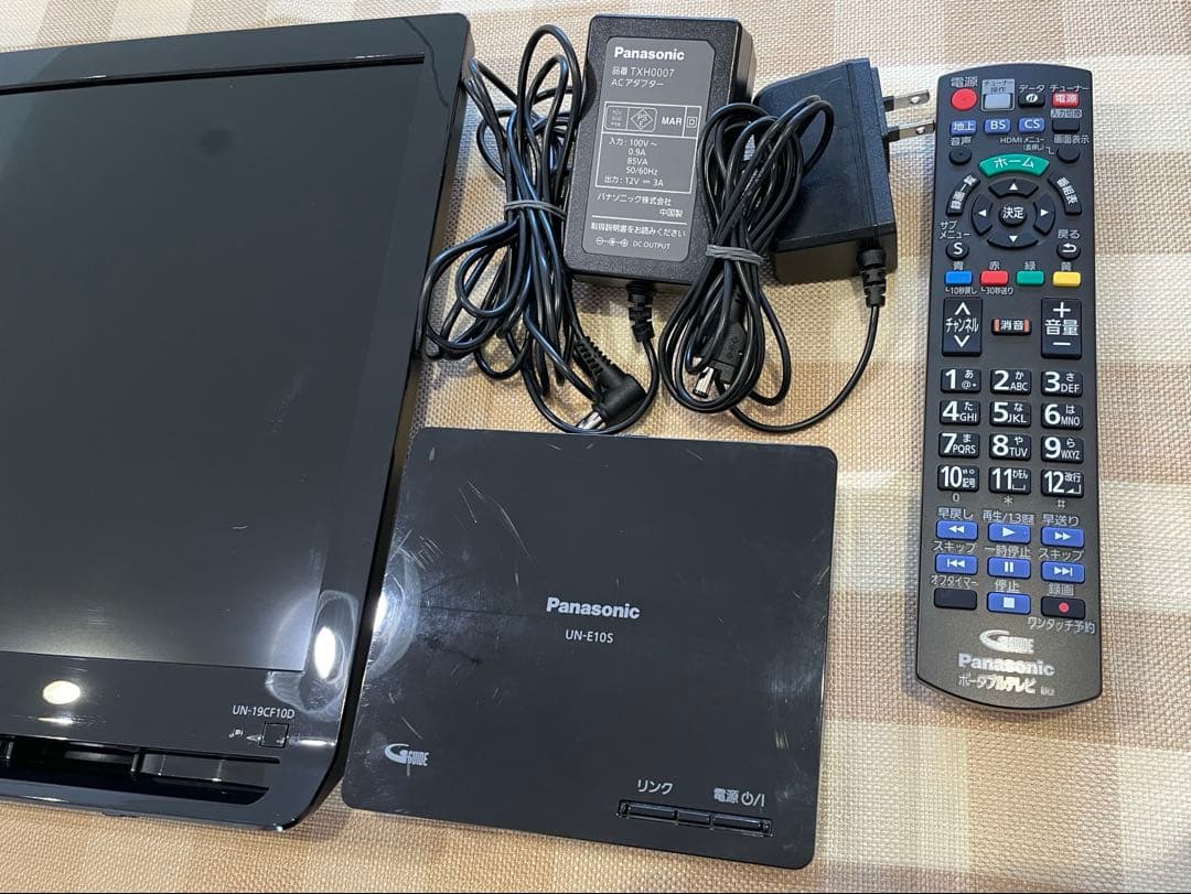 Panasonic ポータブルテレビ 19V型 ビエラ UN-19CF10D