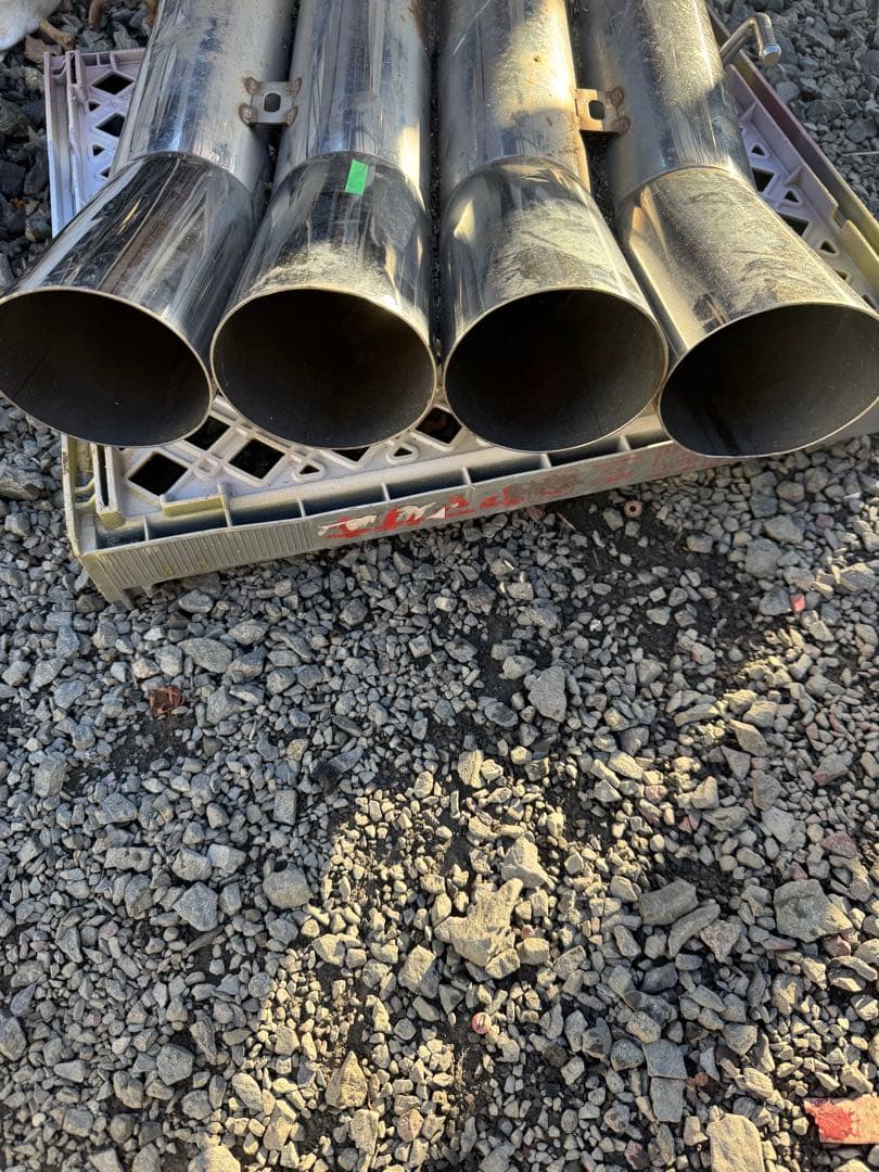 ドレキンマフラー　4本出し　ステンレス製