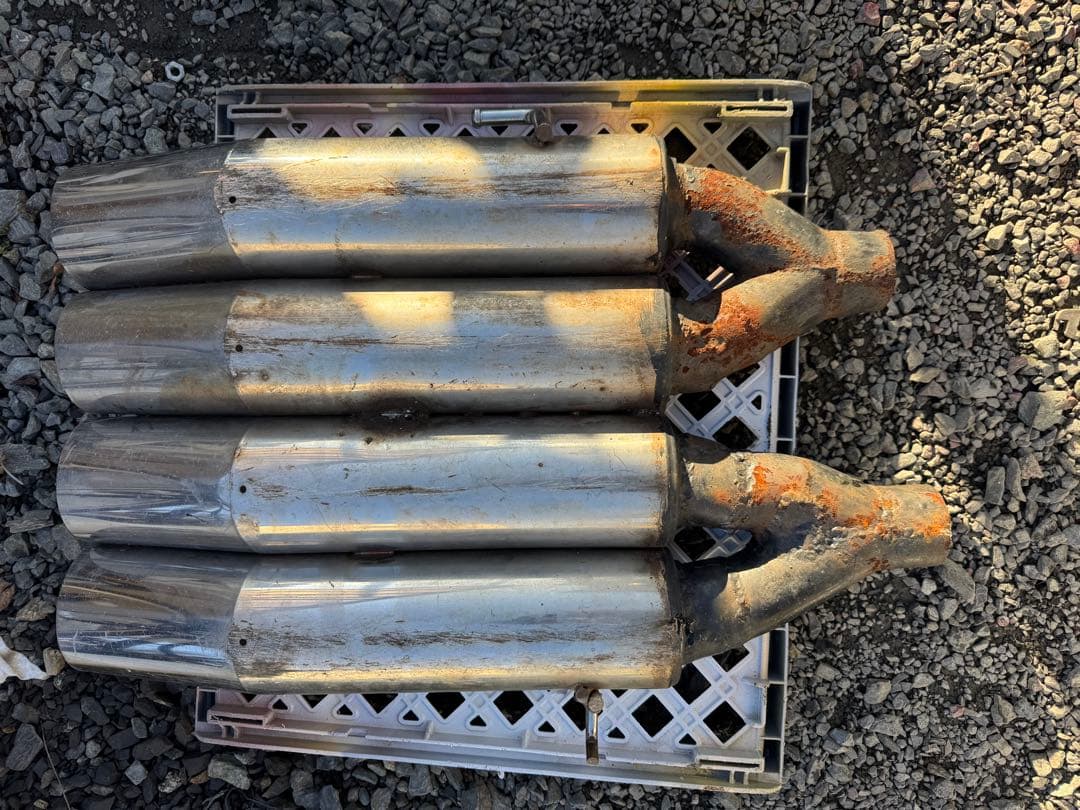 ドレキンマフラー　4本出し　ステンレス製