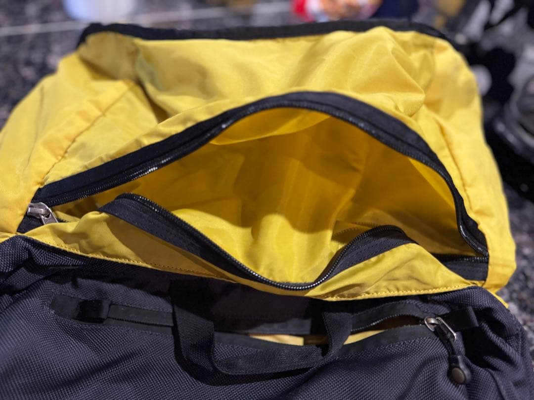 【美品】パタゴニア HALF MASS BAG ハーフマス メッセンジャーバック