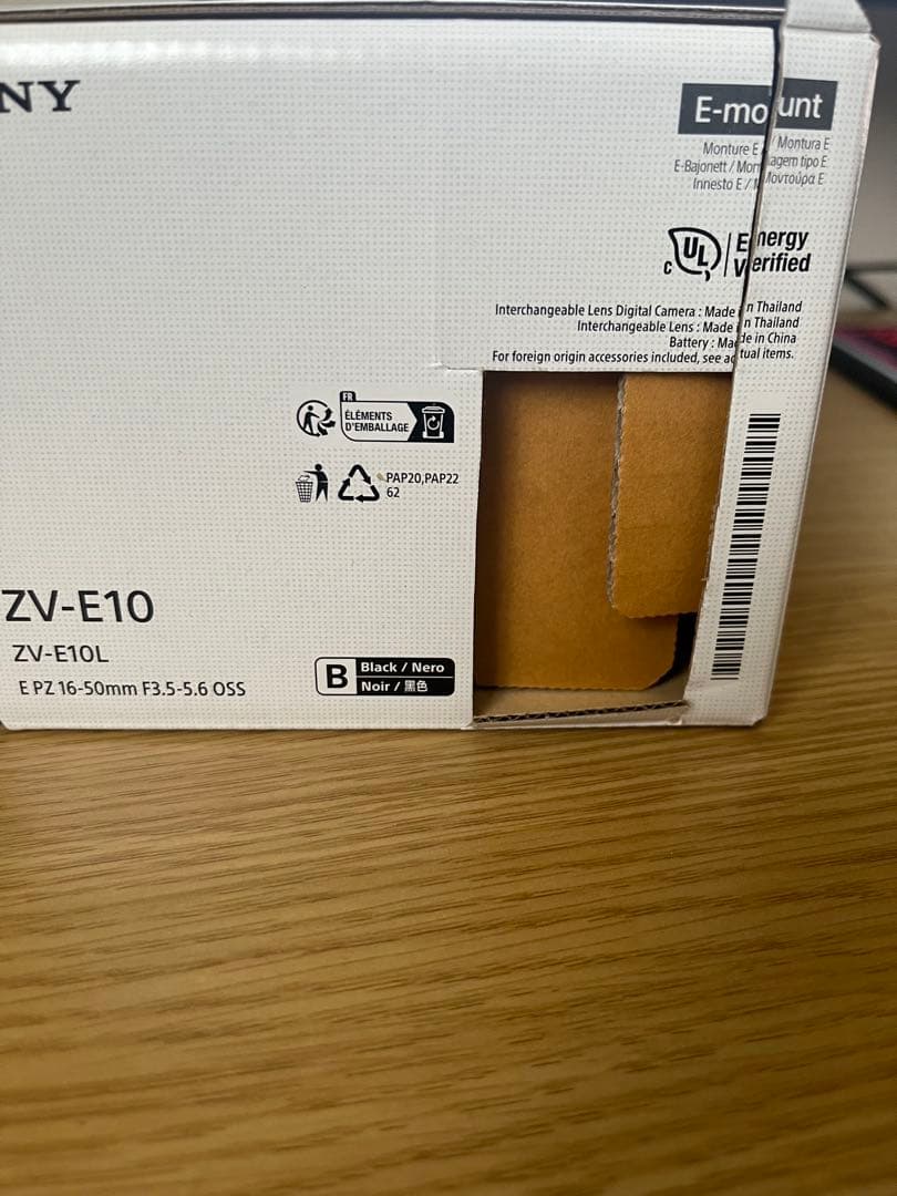 N*C様 Sony α ミラーレス一眼カメラ zve10 AF 35mm単焦点レ