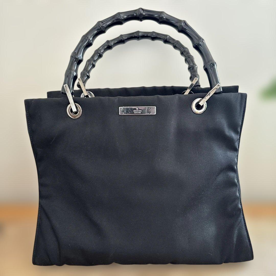 k*4様 GUCCI ブラック ハンドバッグ バンブーハンドル