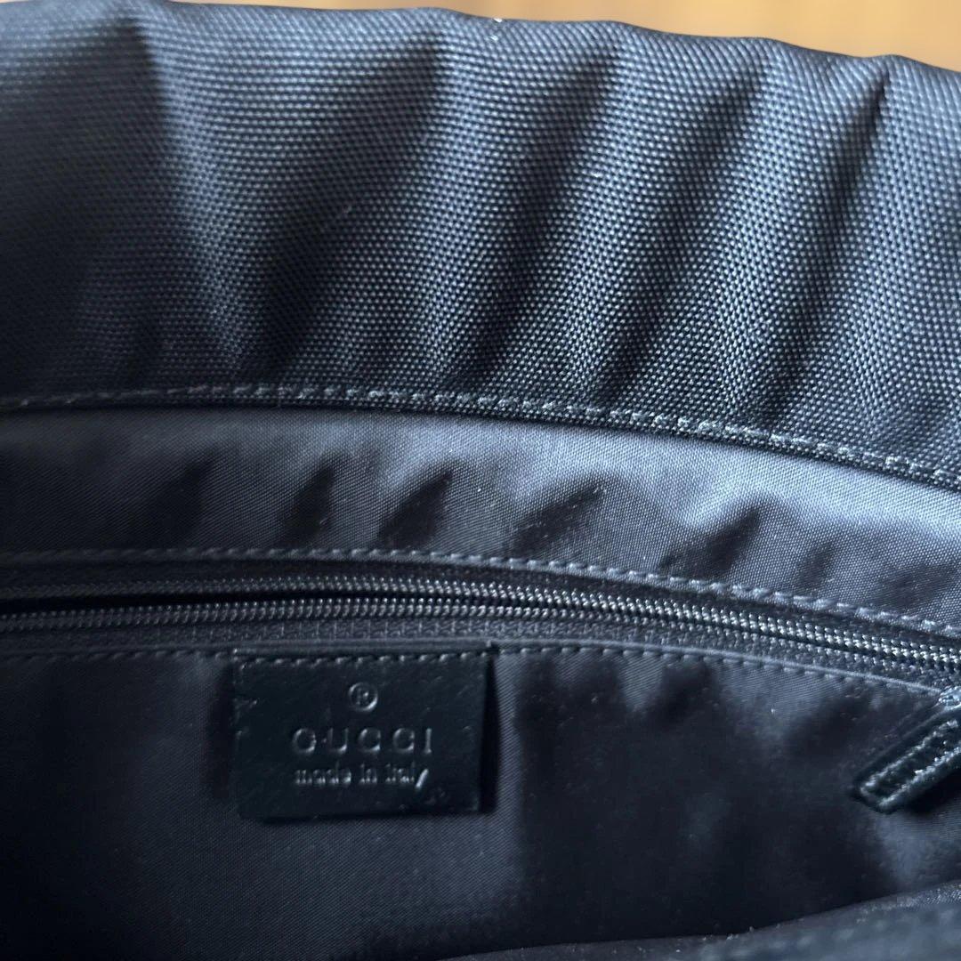 k*4様 GUCCI ブラック ハンドバッグ バンブーハンドル