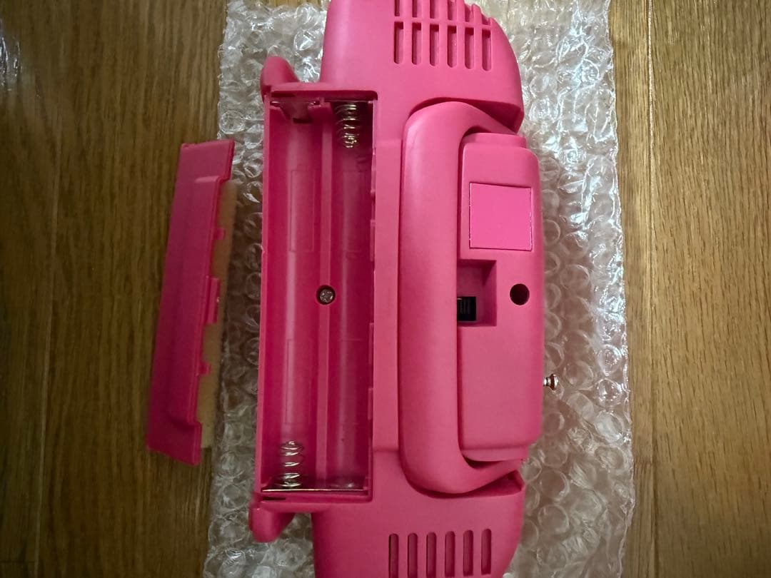 ハローキティ　ミニポータブルAM/FMラジオ ハローキティ　バイオリン90年代