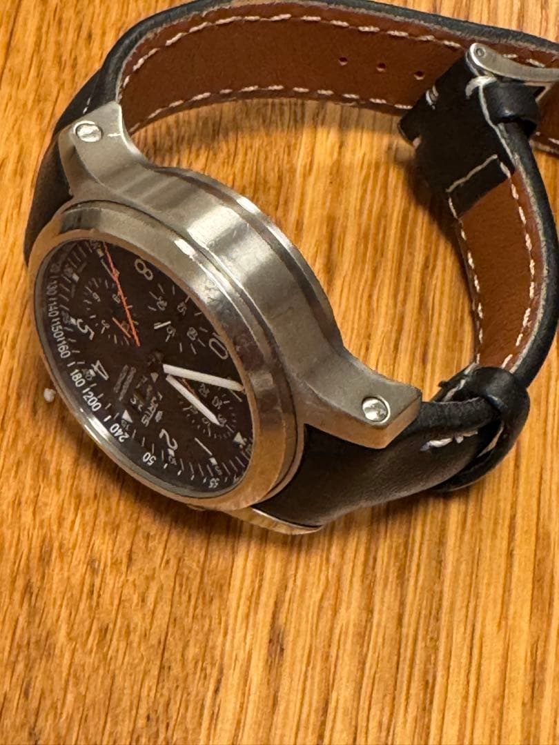 FORTIS B-42 自動巻きクロノグラフ 黒文字盤