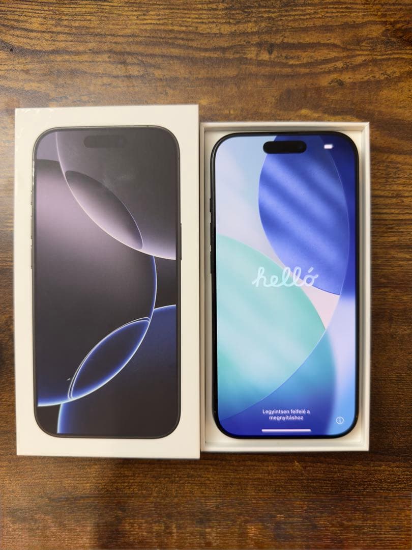 【海外版SIMフリー】iPhone 16 Pro 128GB ブラックチタニウム