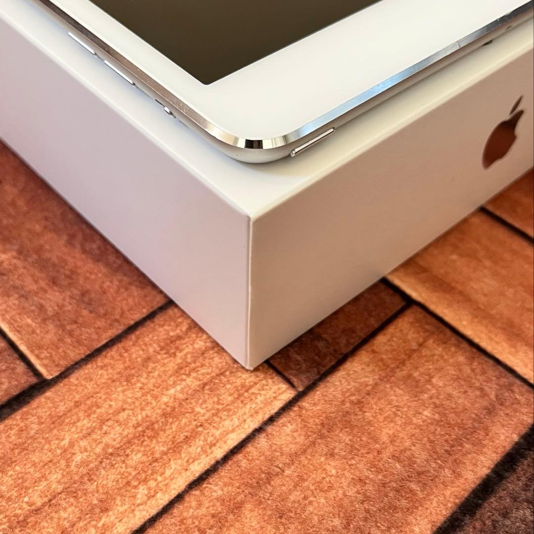 iPad本体 Apple iPad Air Wi-Fi 32GB