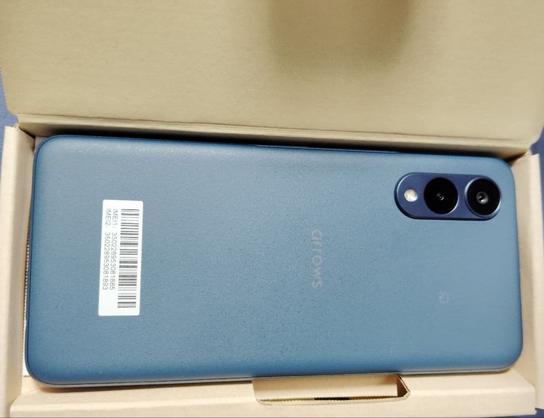 arrows we2 スマートフォン 本体 ネイビーグリーン