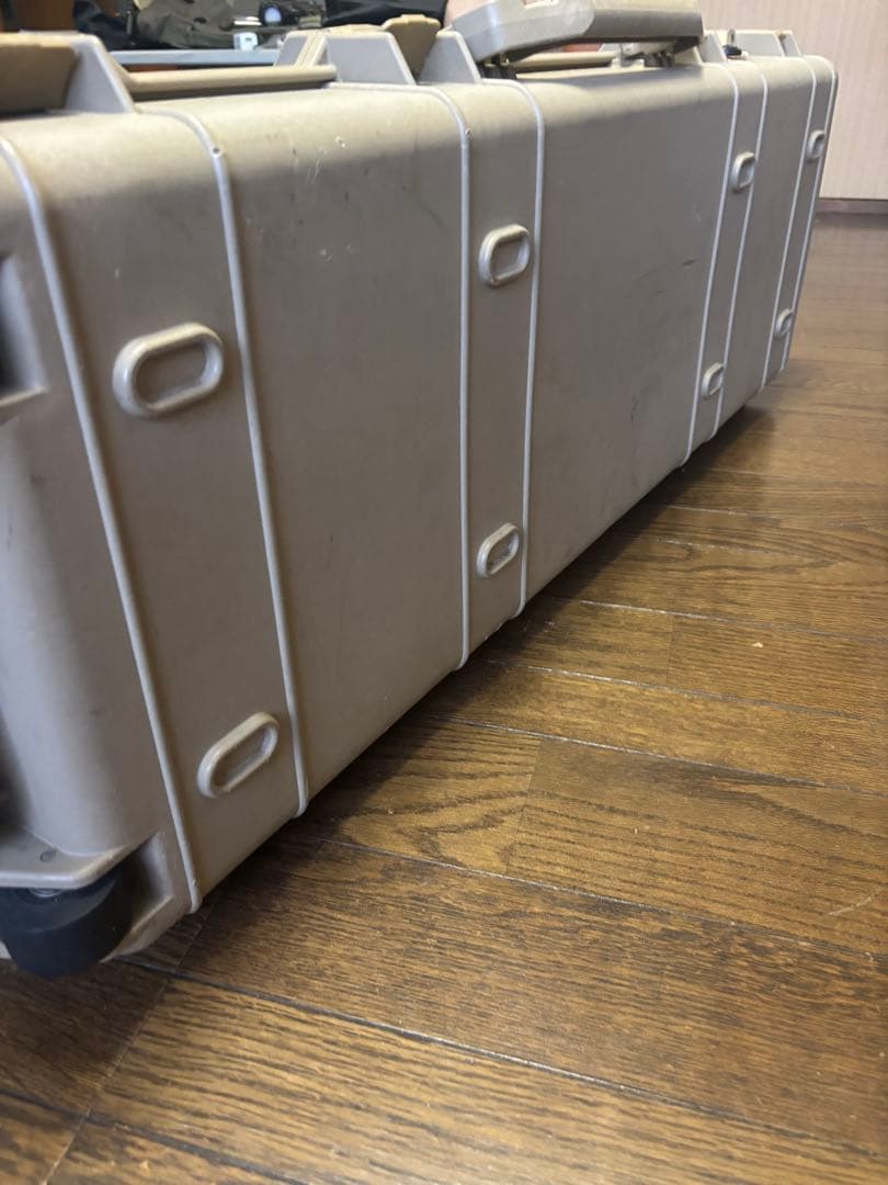 ペリカンケース　1720 タンカラー　M4 トレポン　pelican