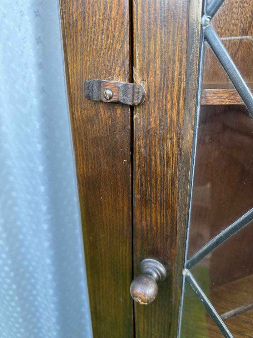 英国 べヴァン・ファンネル社 Reprodux コーナーキャビネット iso※