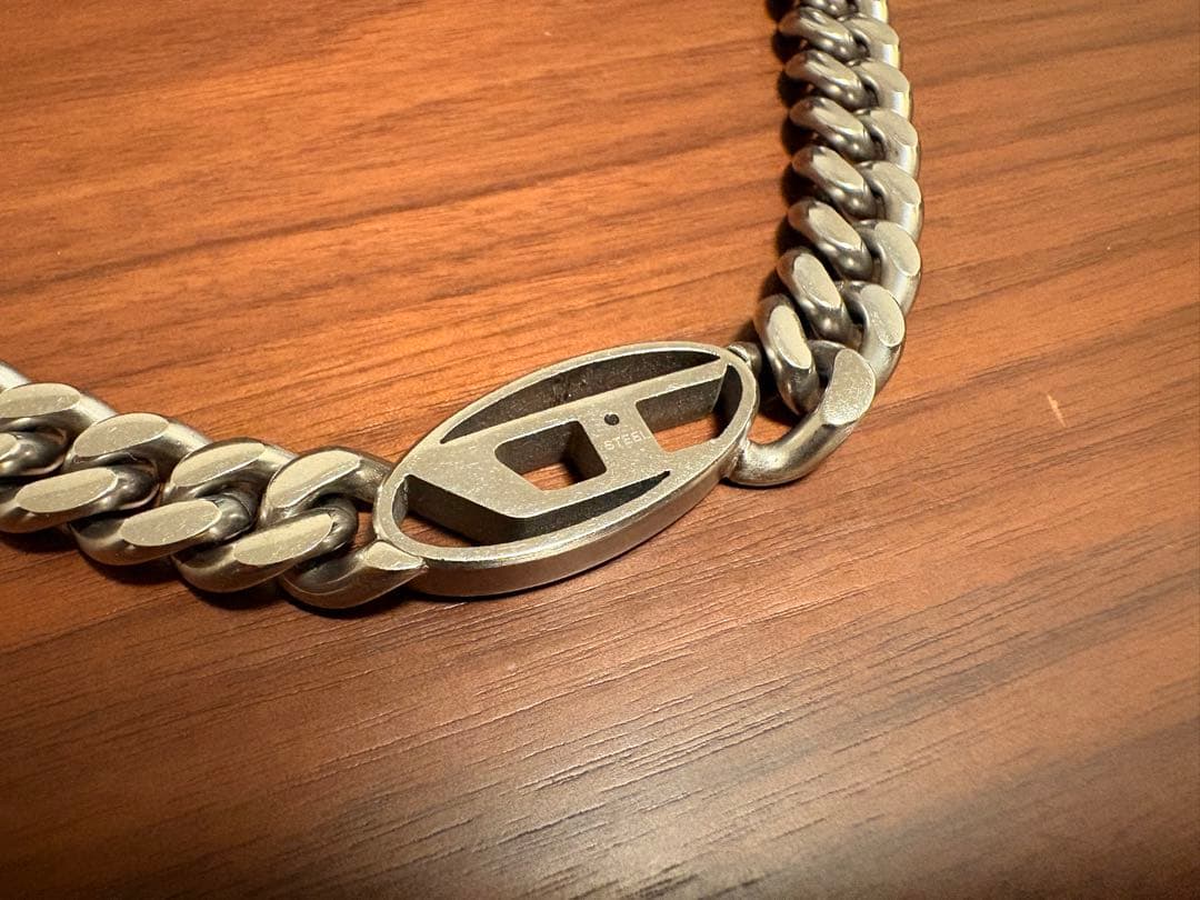 【超美品】DIESEL ロゴプレート 喜平チェーン ネックレス　シルバー