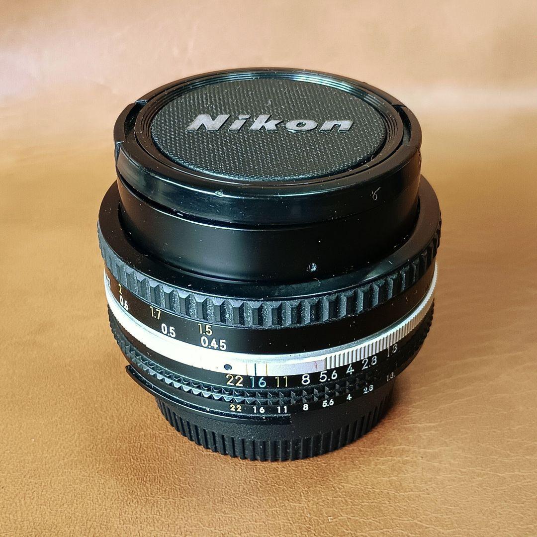 Ai-S NIKKOR 50mm f 1.8 パンケーキレンズ