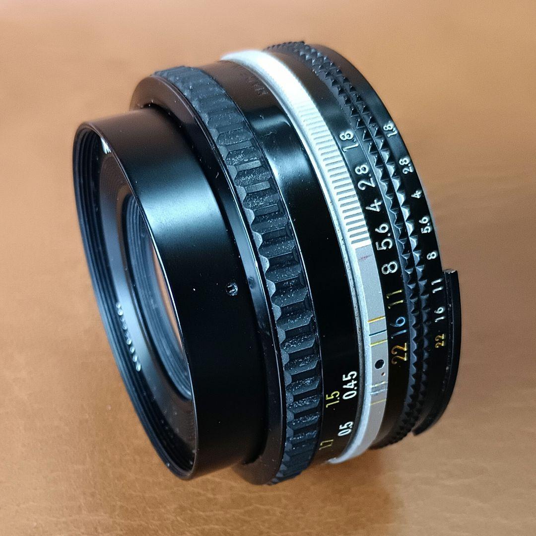 Ai-S NIKKOR 50mm f 1.8 パンケーキレンズ