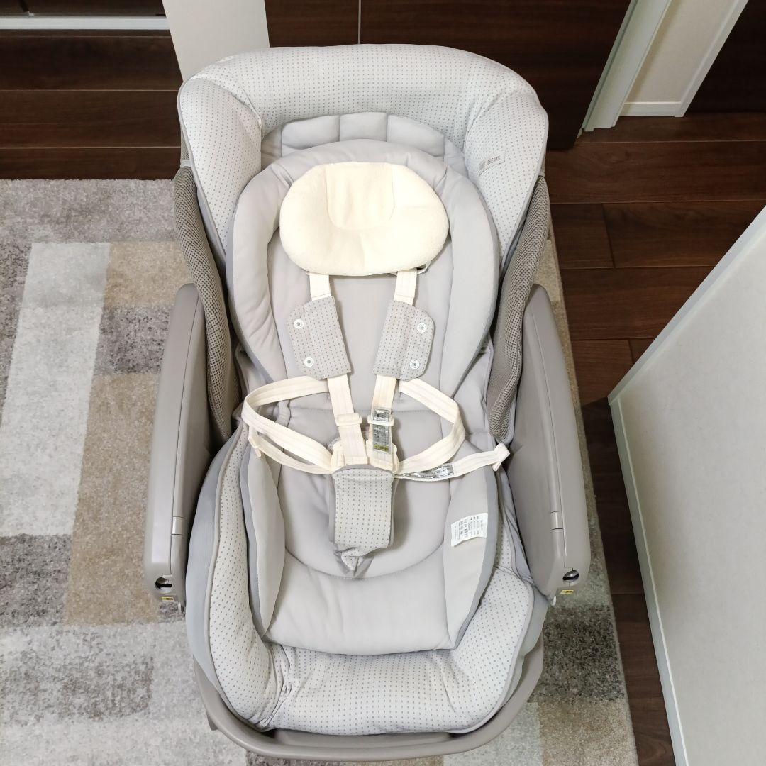 Aprica ユラリズムオート ペールグレー