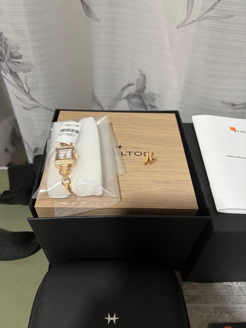 ハミルトン アメリカン クラシック レディース ピンクゴールド