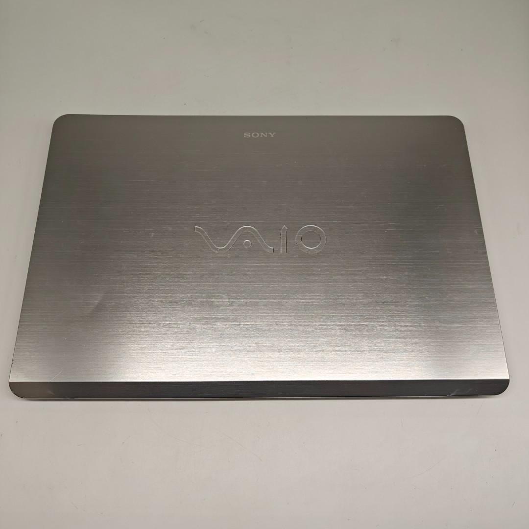 【VAIO】SVF 高性能i7 SSD256GB 8GB シルバー ノートPC
