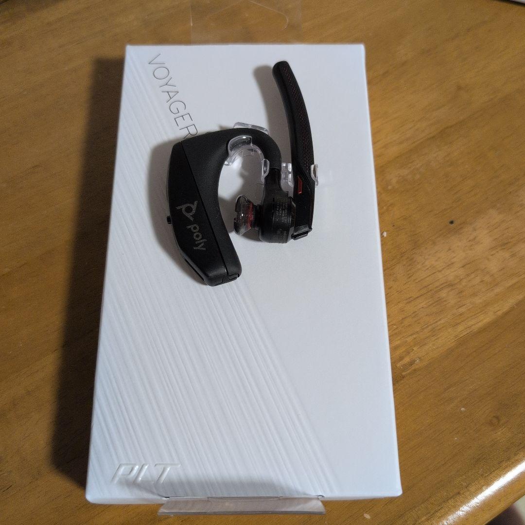 トム　PLANTRONICS Poly（ポリー） Voyager 5200