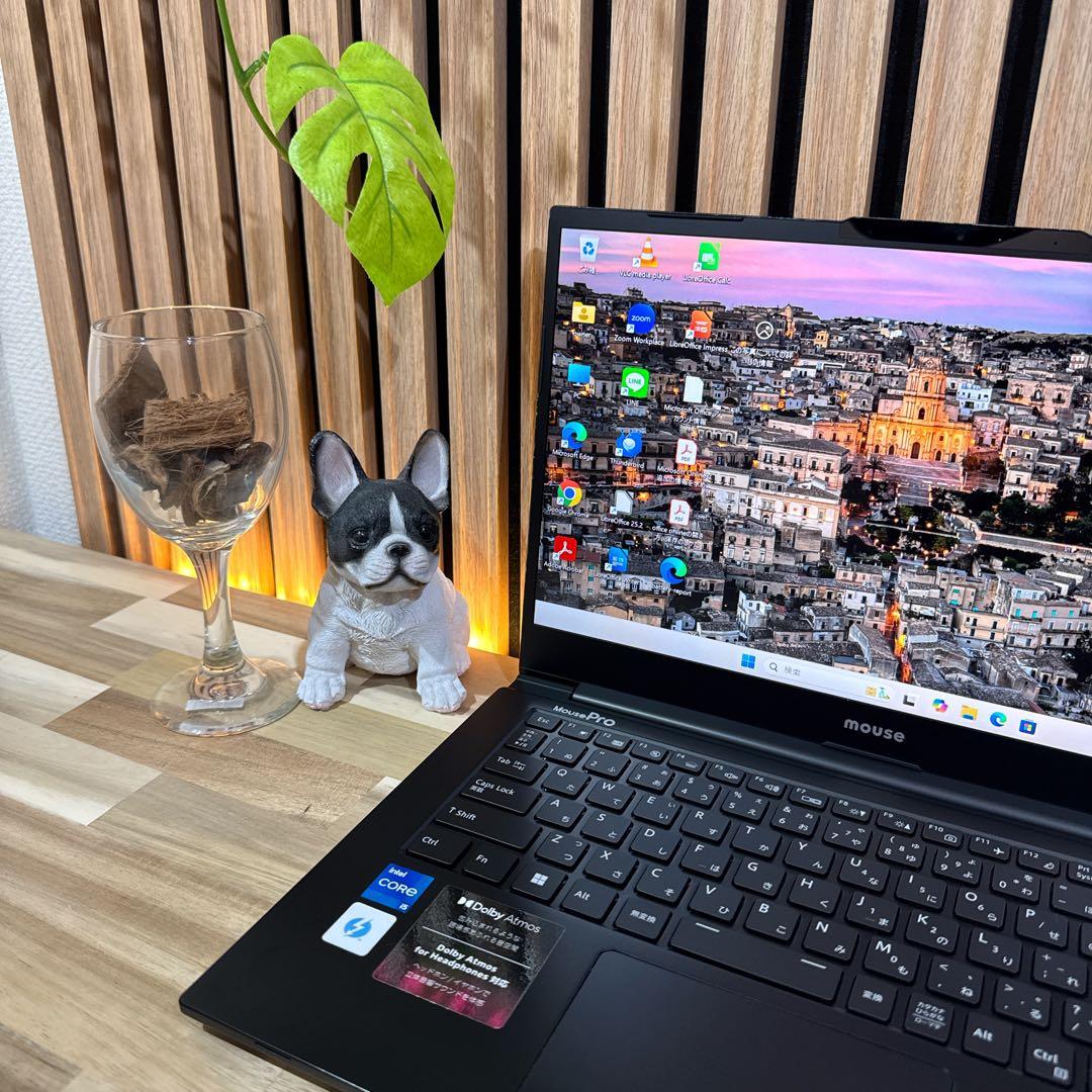準美品2022年モデル‼️Mouse☘️メモリ16GB☘️フルHD☘ノートパソコン