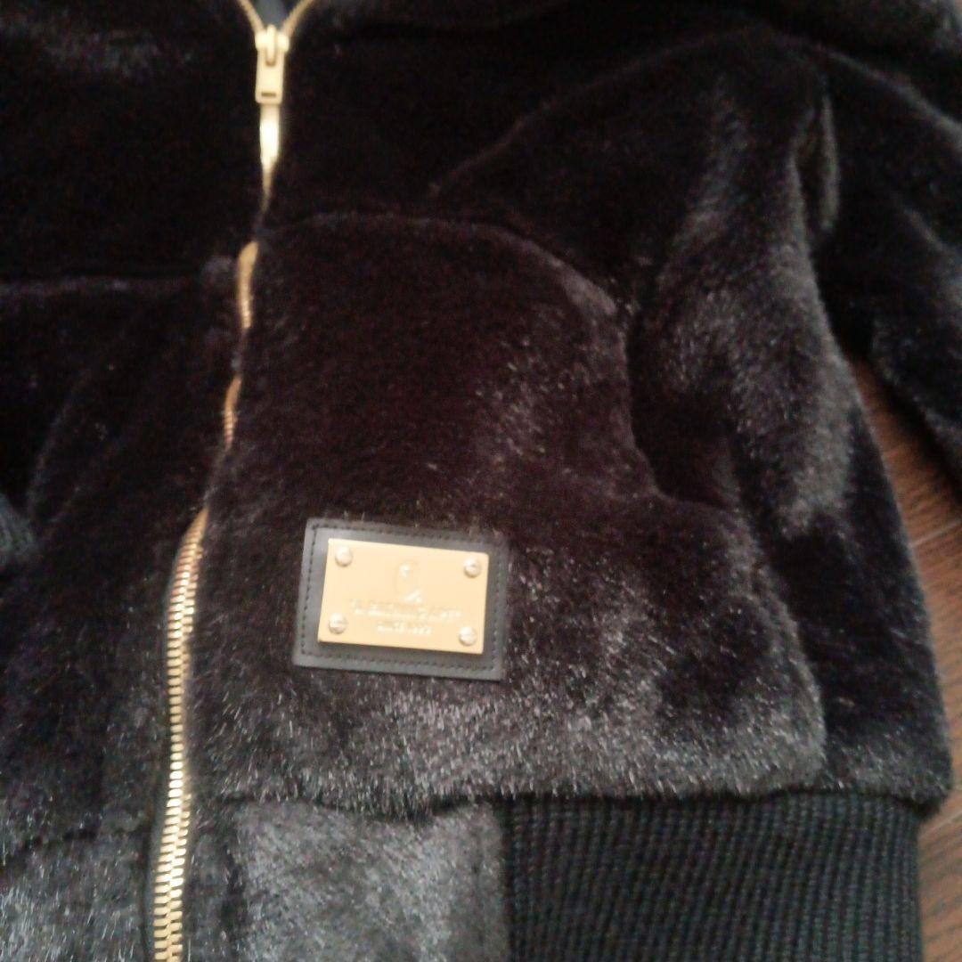 アベイシングエイプ　FAUX FUR シャークパーカー shark BAPE