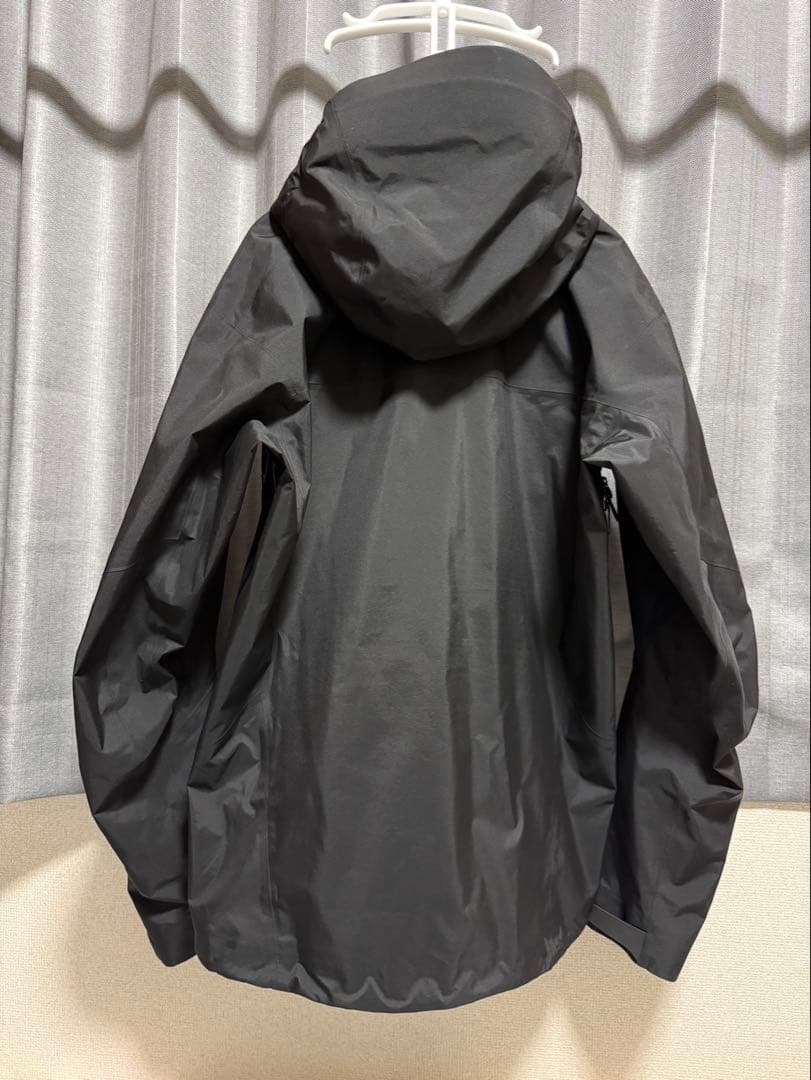M アークテリクス beta AR Jacket Stormhood 黒 M