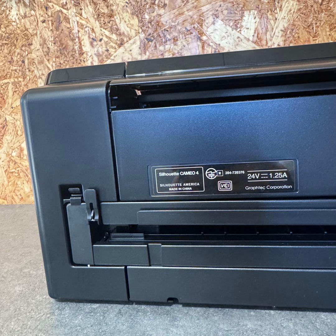 Silhouette CAMEO4 本体 カッティングマシーン 廃盤 レア 黒