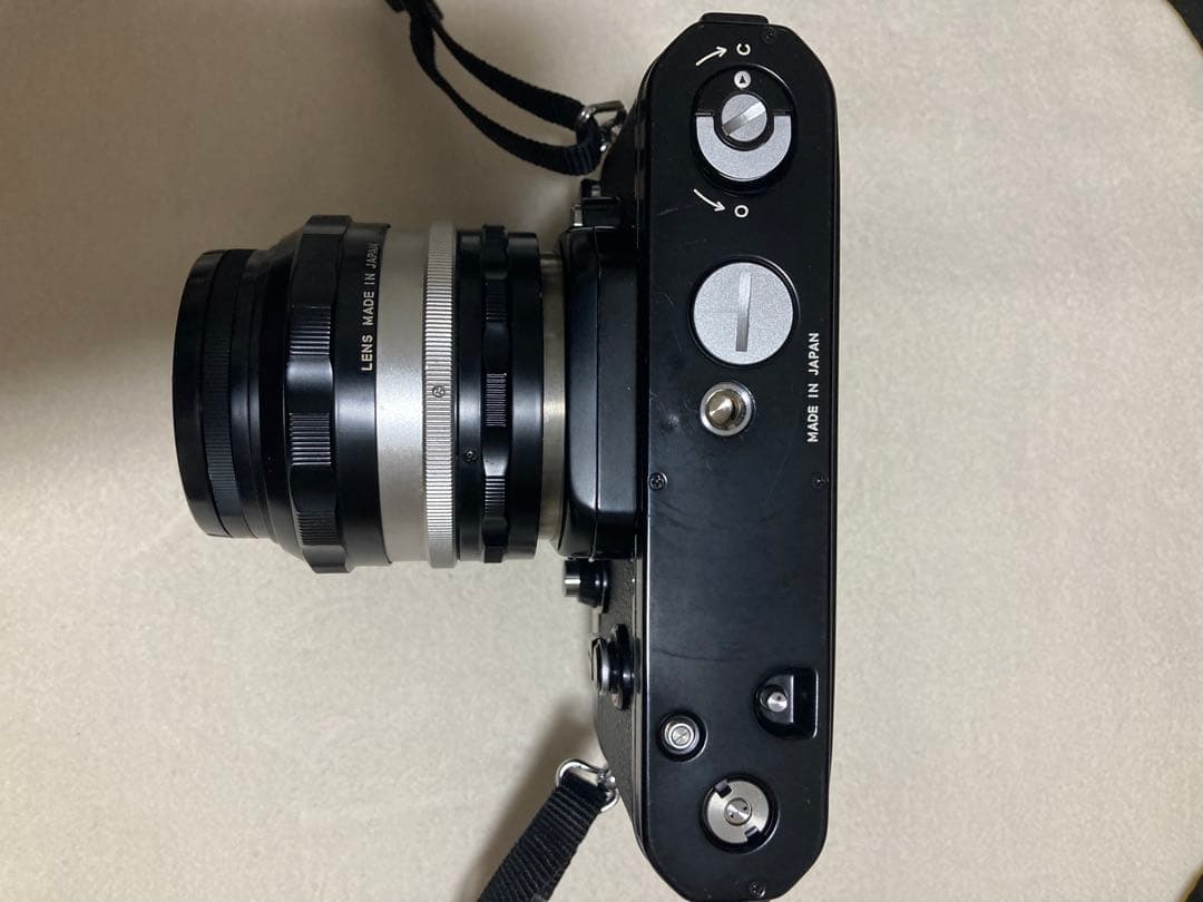 Nikon F2 フォトミックブラックボディ　レンズ、純正本革ケース、使用説明書