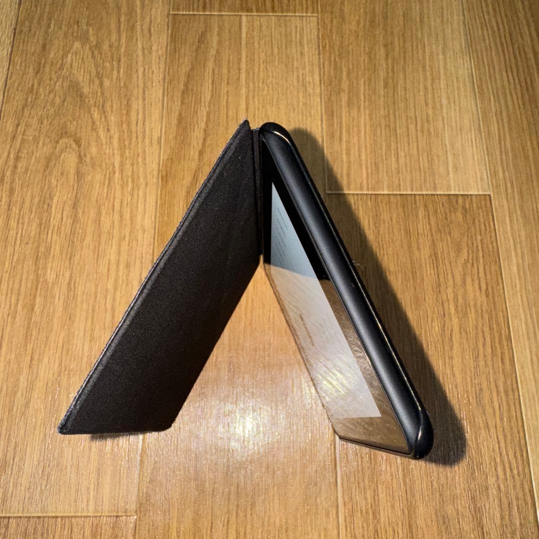 Kindle paperwhite 第10世代 32GB 広告なし カバー付き