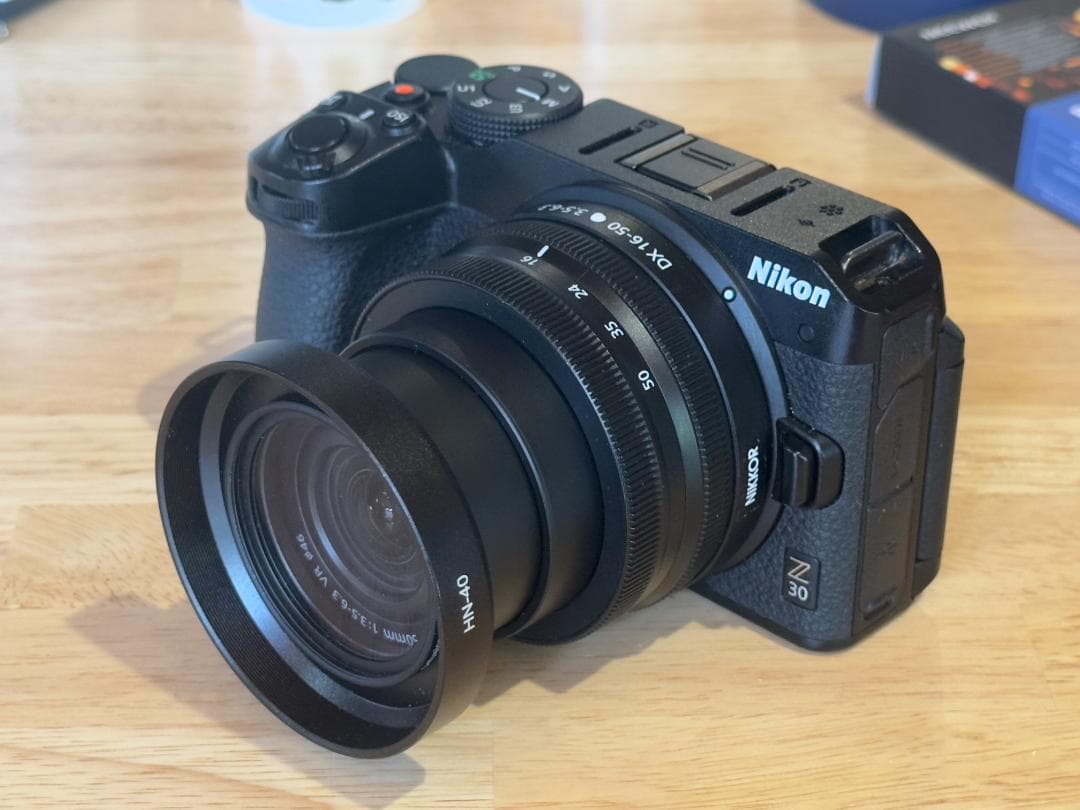 Nikon Z30 ミラーレス一眼カメラ