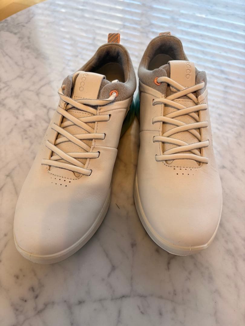『未使用』ecco ホワイト ゴルフ シューズ(女性用)