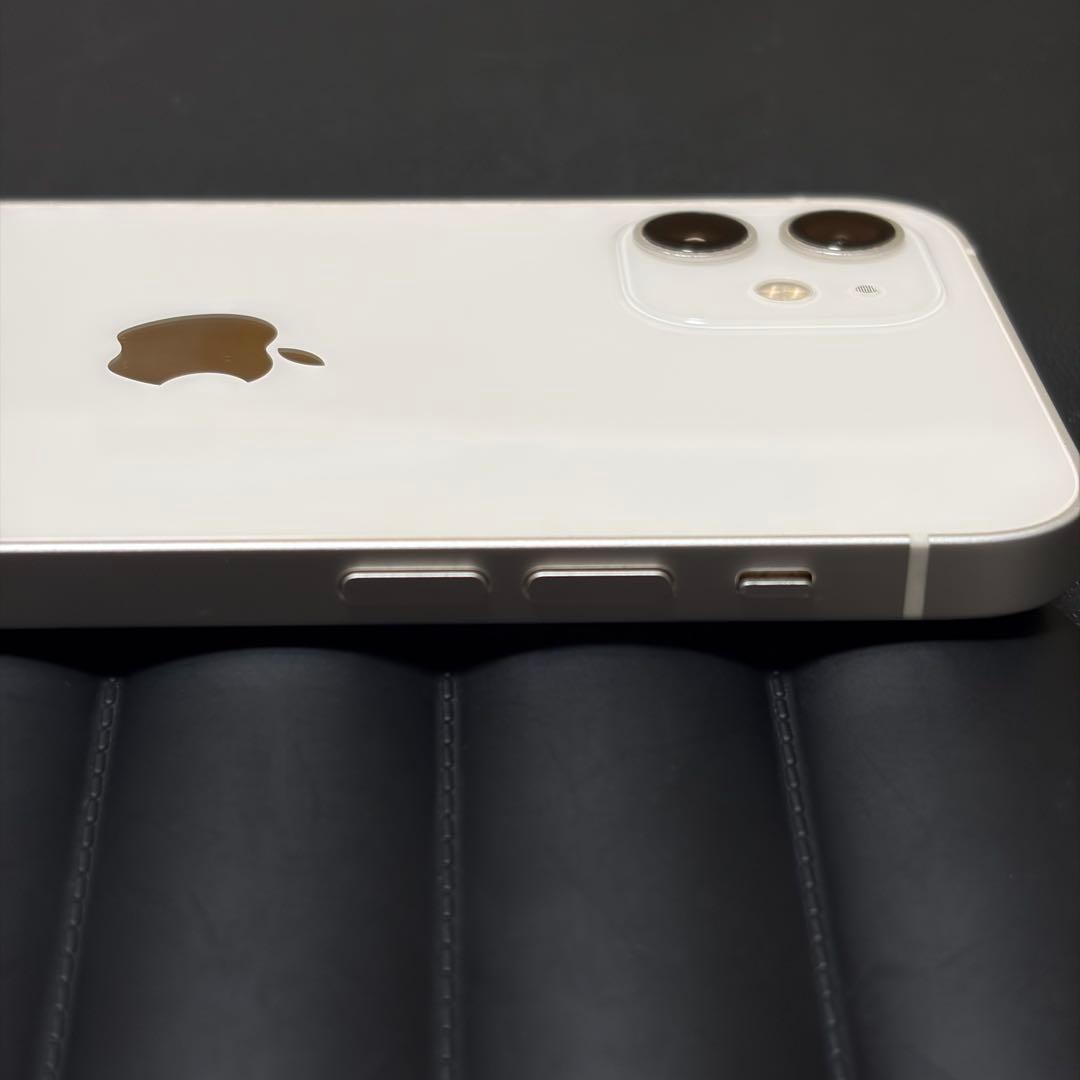 iPhone12 64GB バッテリー残量80% ホワイト + 箱,充電ケーブル