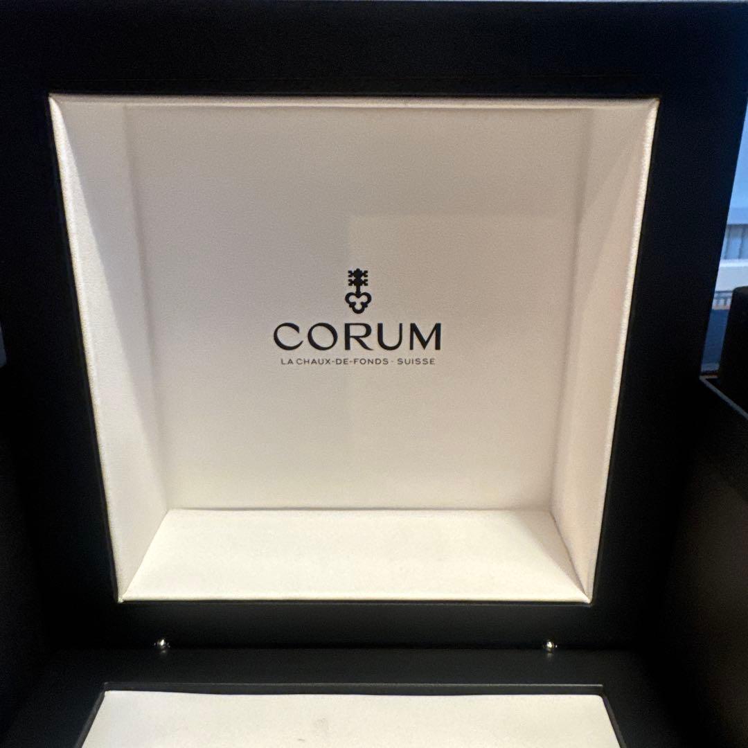 CORUM 腕時計